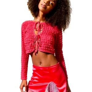 NEW URBAN OUTFITTERS - Long Sleeve Bubble Top